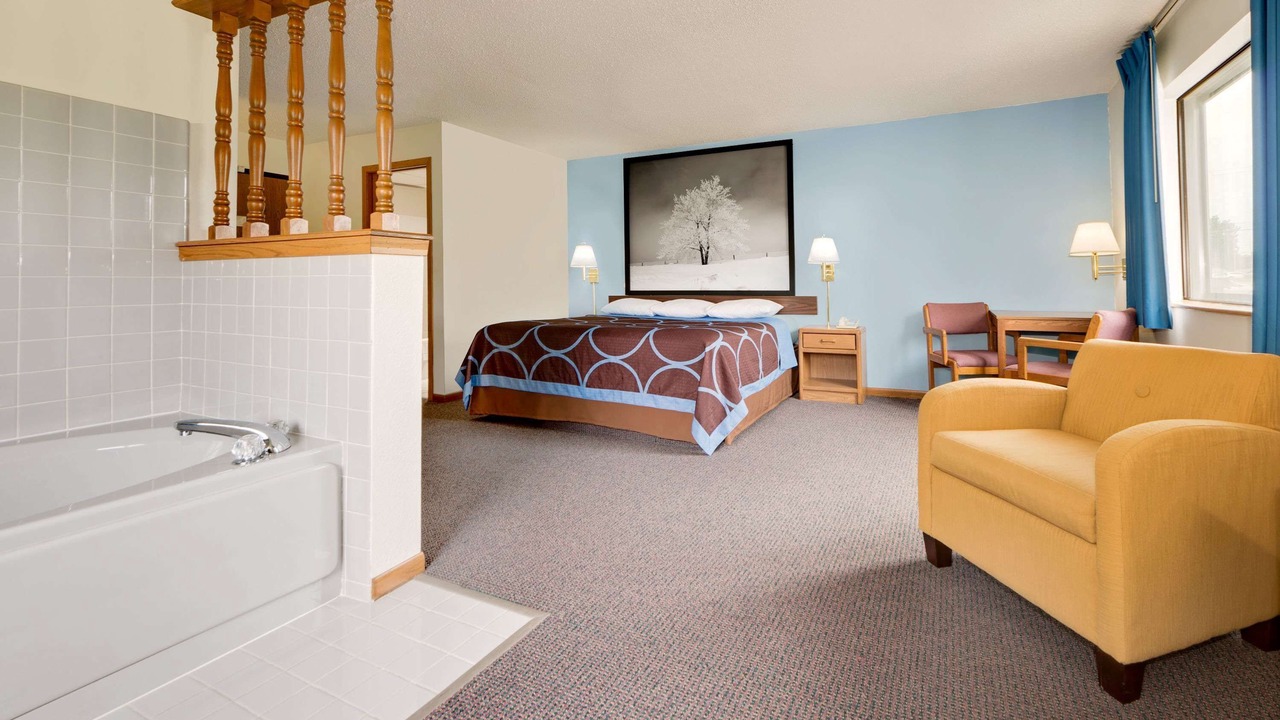 Photo of Livingroom in Centerville