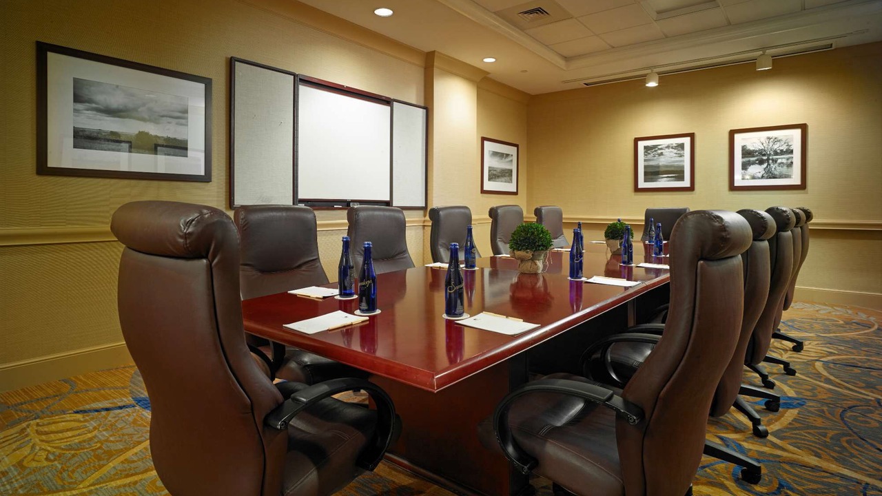 Photo of Others in Sunrise