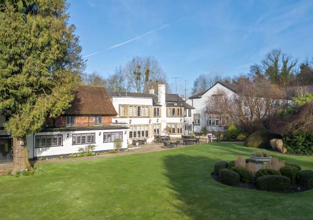 Photo of Outdoor in Box Hill