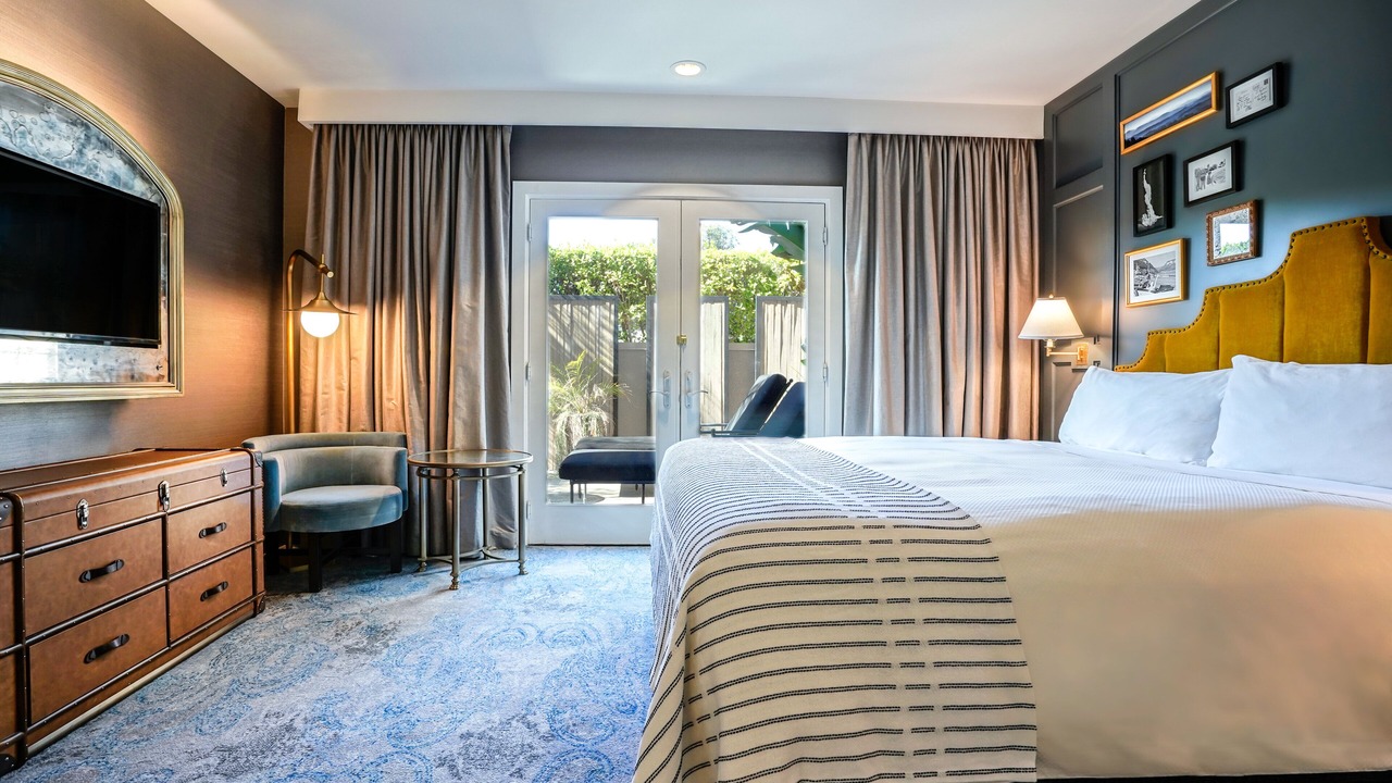 Photo of Bedroom in Burbank