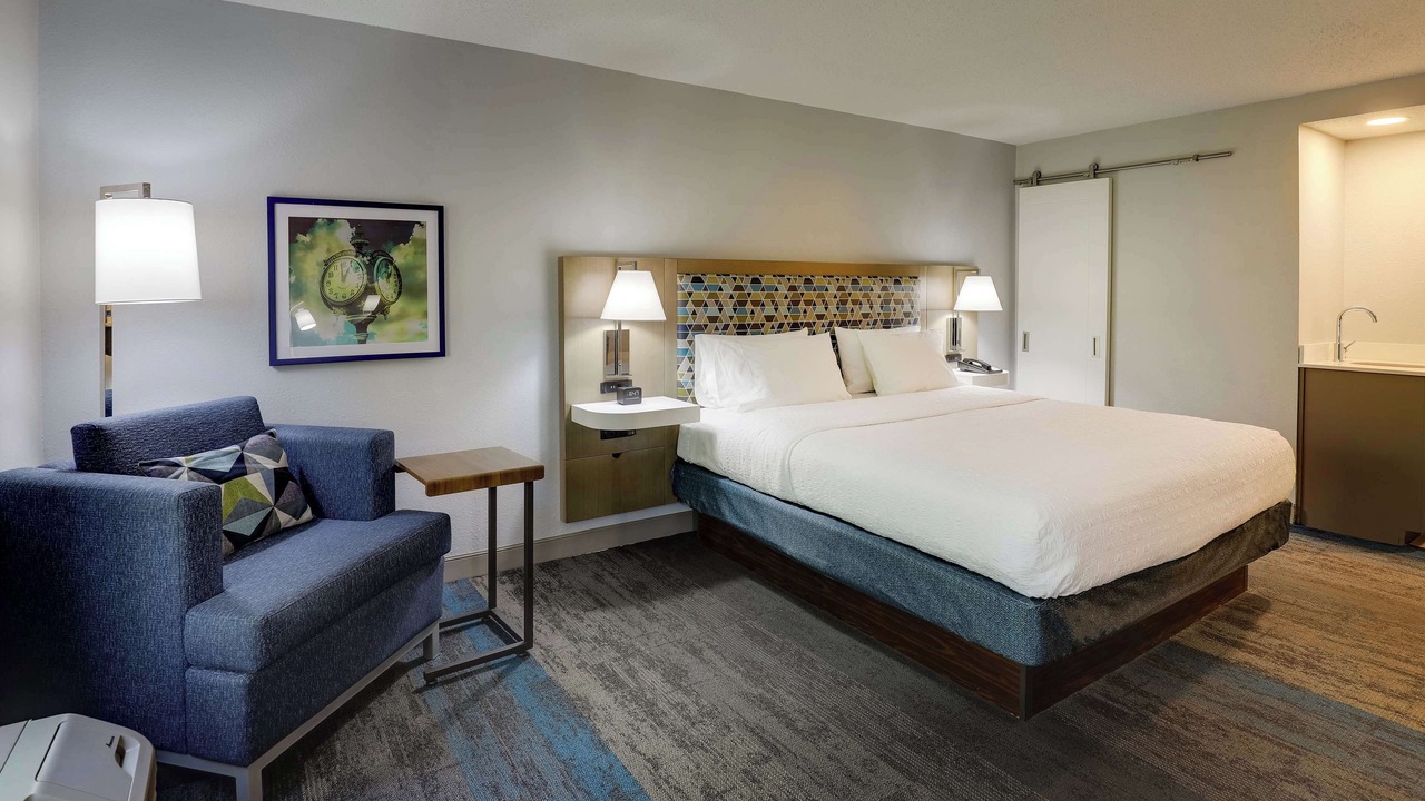 Photo of Others in Cumming