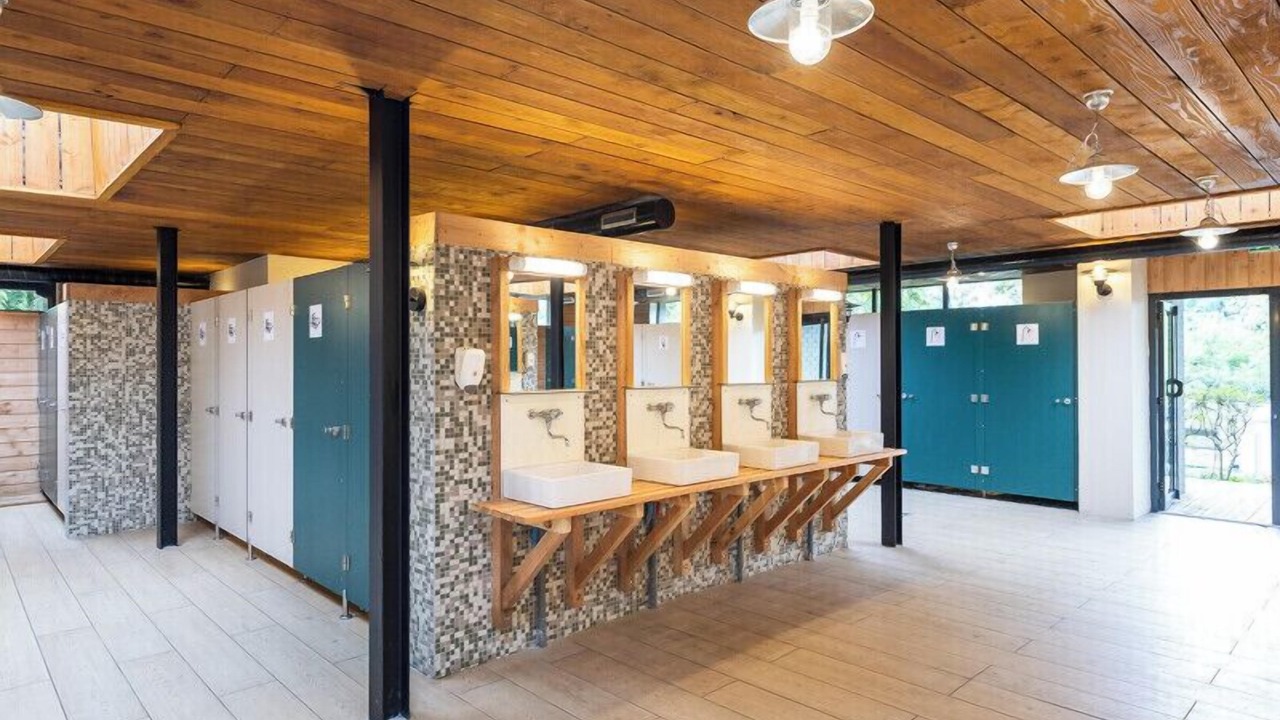 Photo of Bathroom in Quartier de la Muette