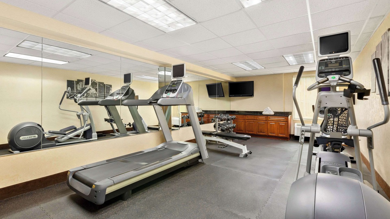 Photo of Others in Edison