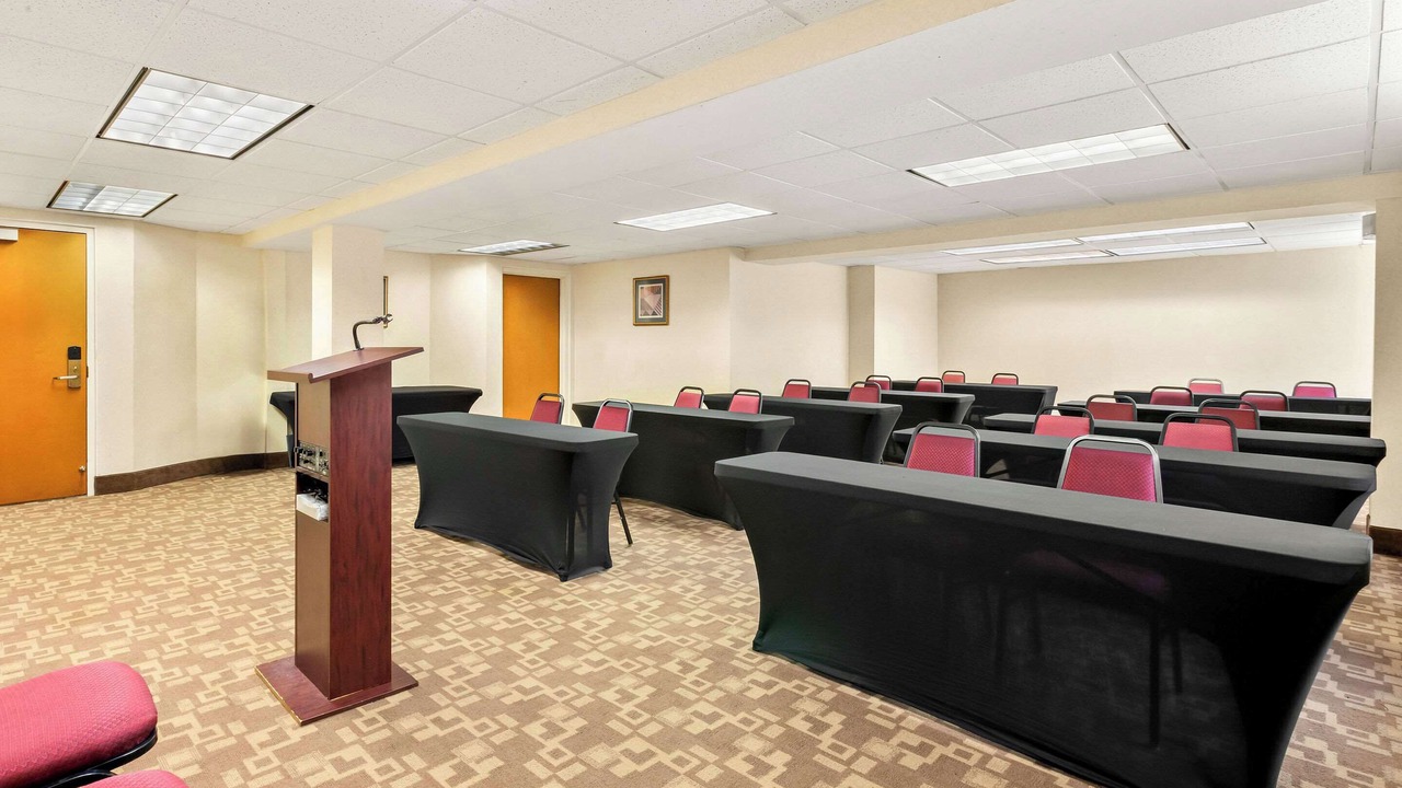 Photo of Others in Edison