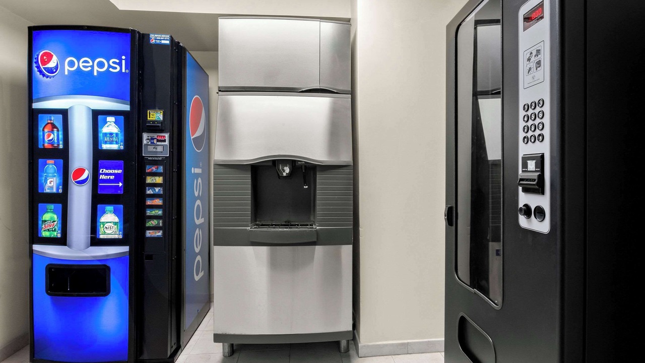 Photo of Others in Edison