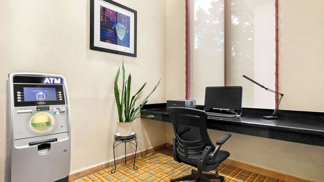 Photo of Others in Edison