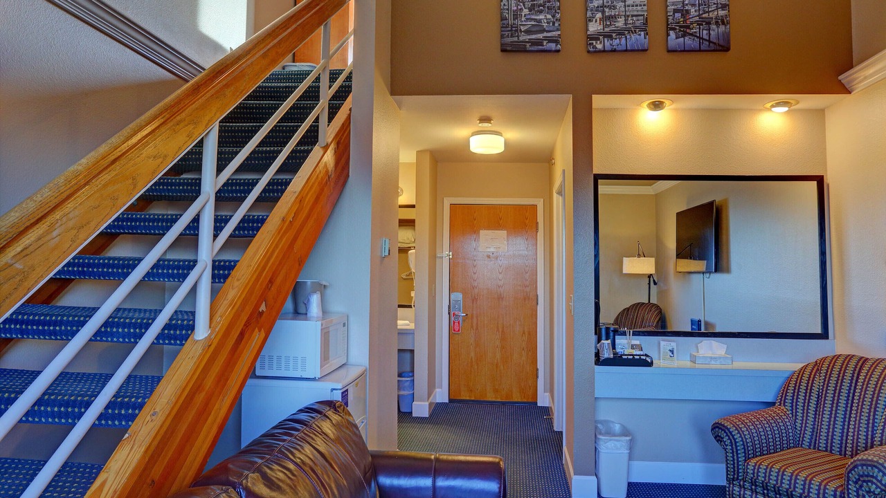 Photo of Bedroom in Homer