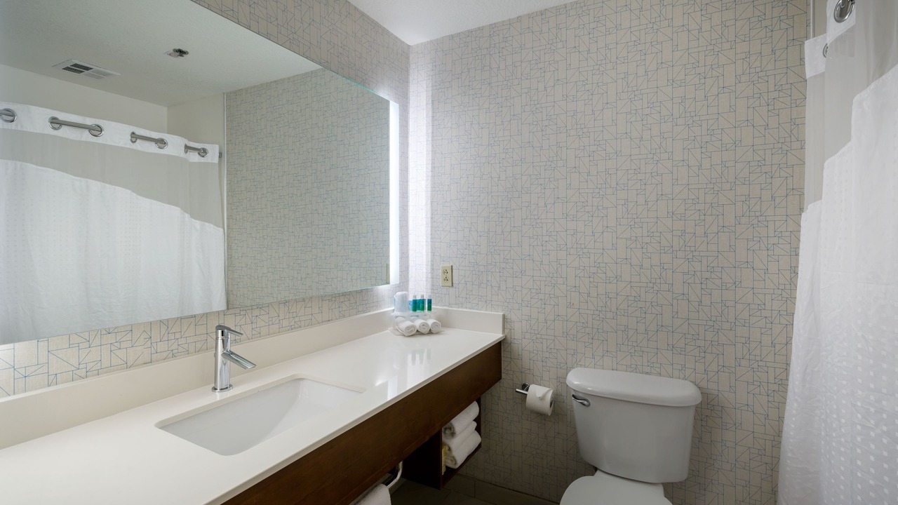 Photo of Bathroom in Lawrence