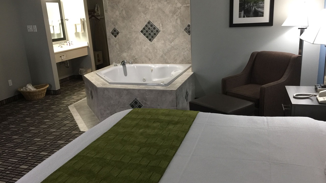 Photo of Bedroom in Pella