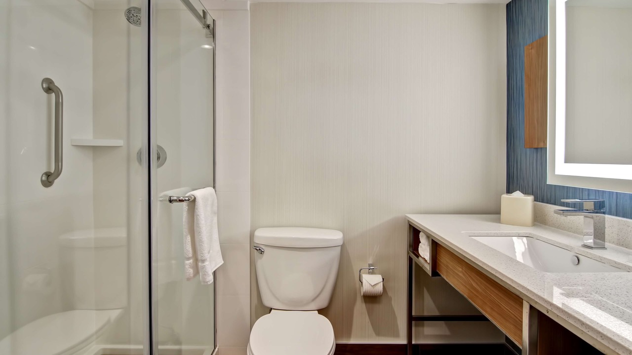 Photo of Bathroom in Gateway