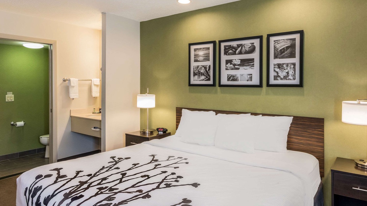 Photo of Others in Niantic