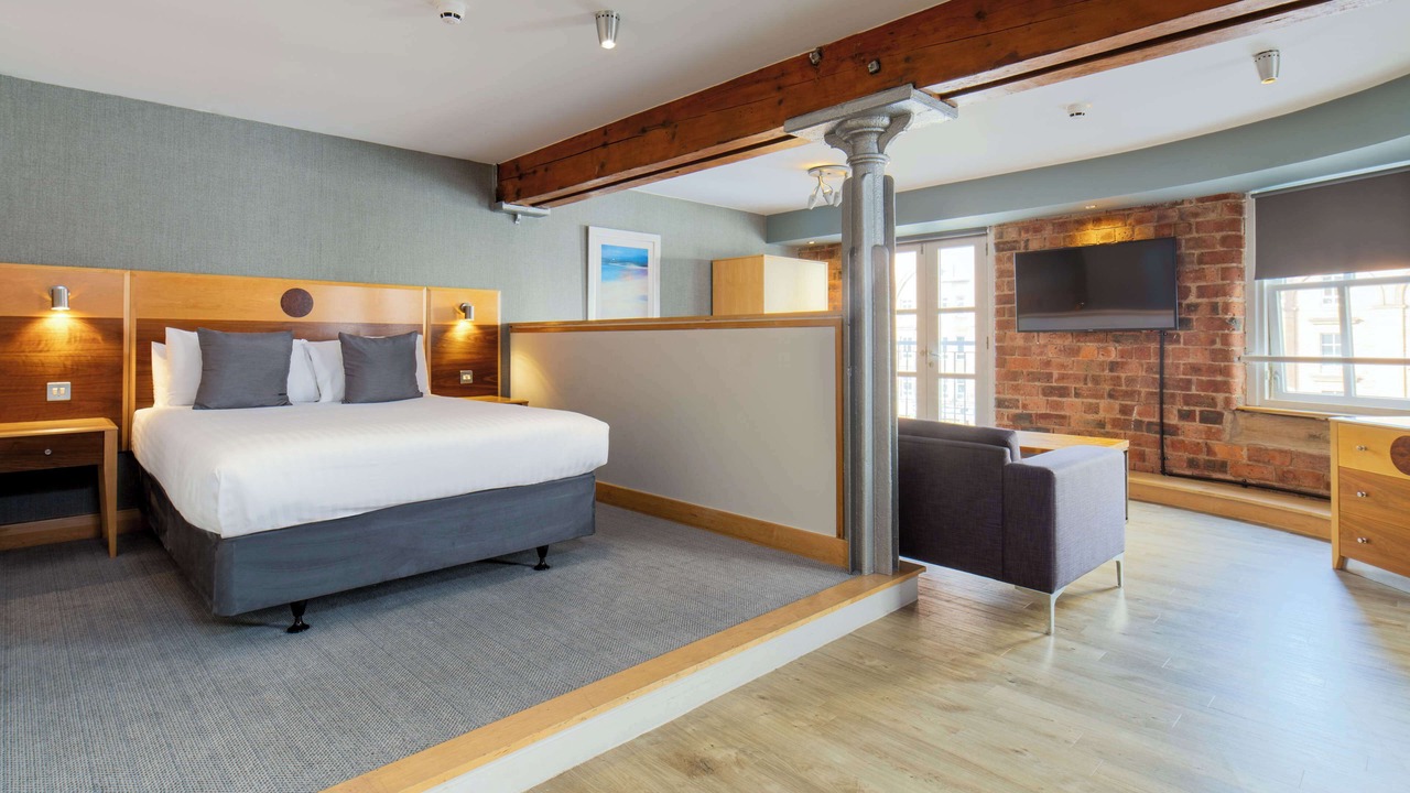 Photo of Others in City Centre Glasgow