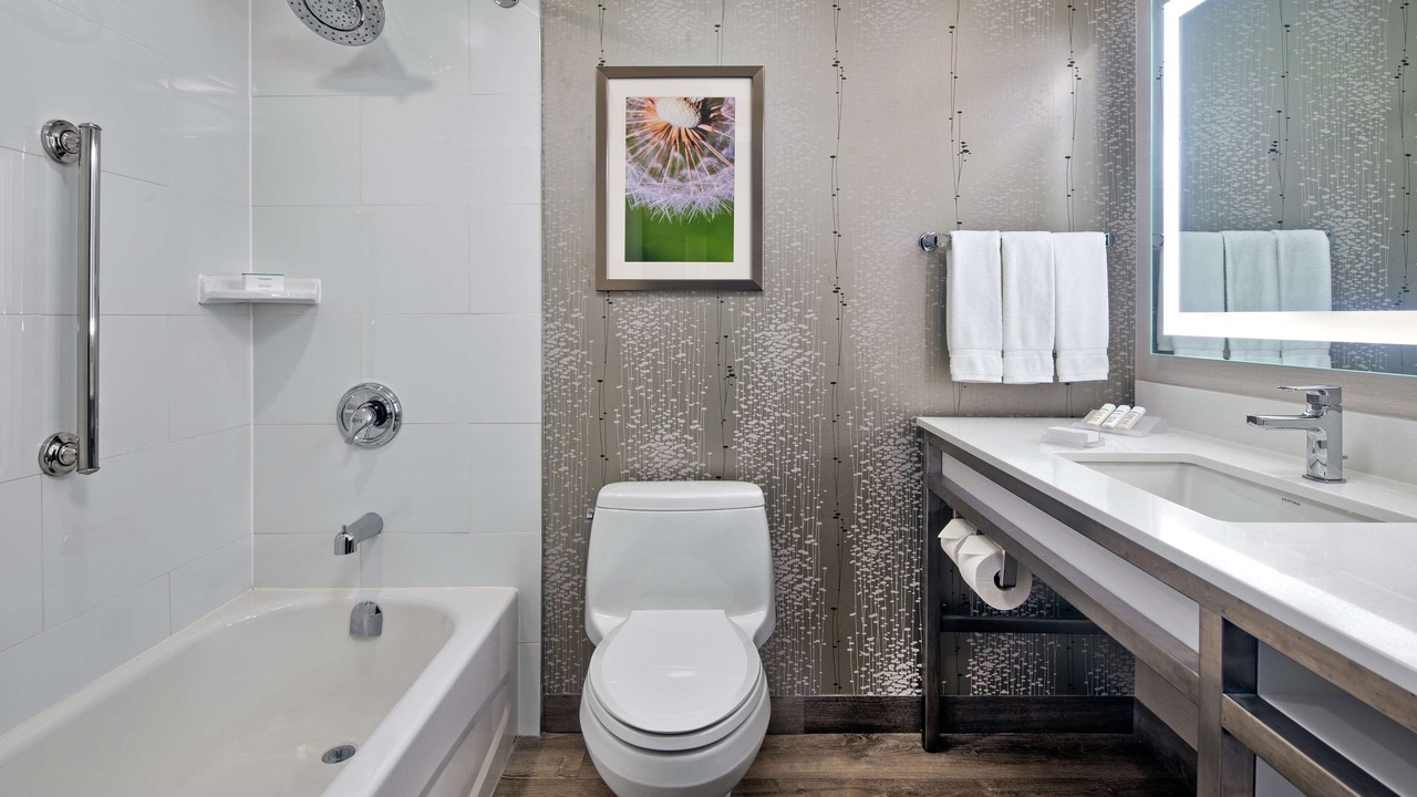 Photo of Bathroom in Clearview