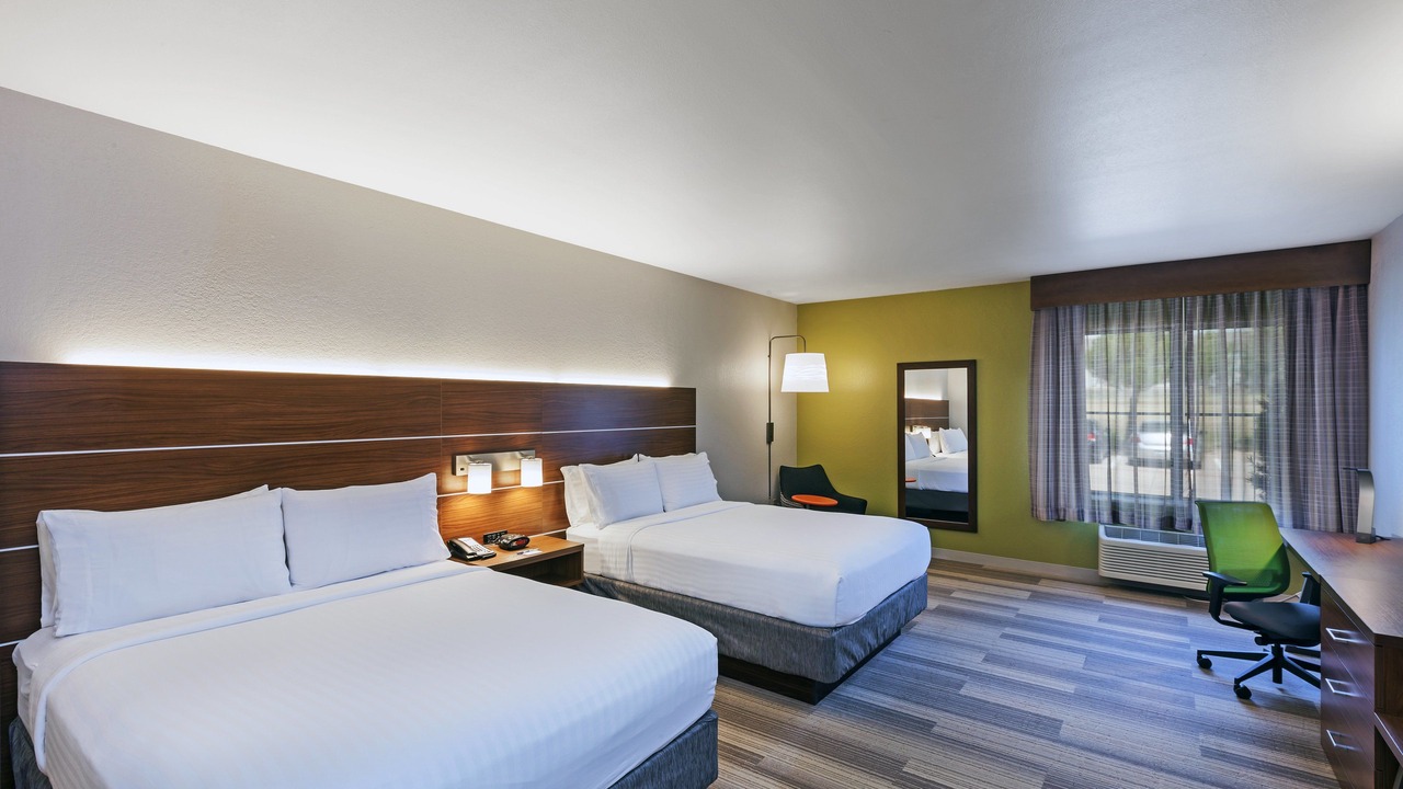 Photo of Bedroom in Lewisville