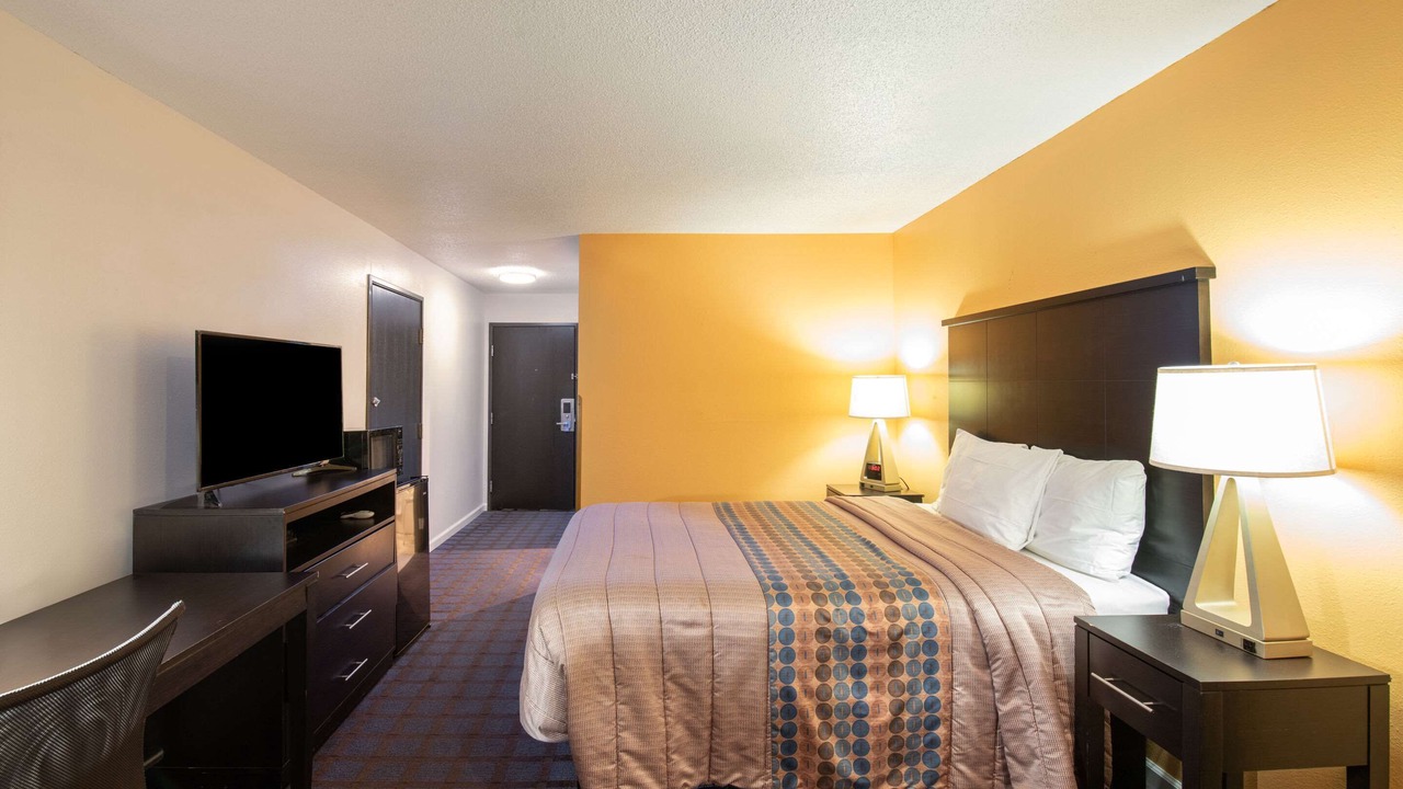 Photo of Bedroom in Red Oak