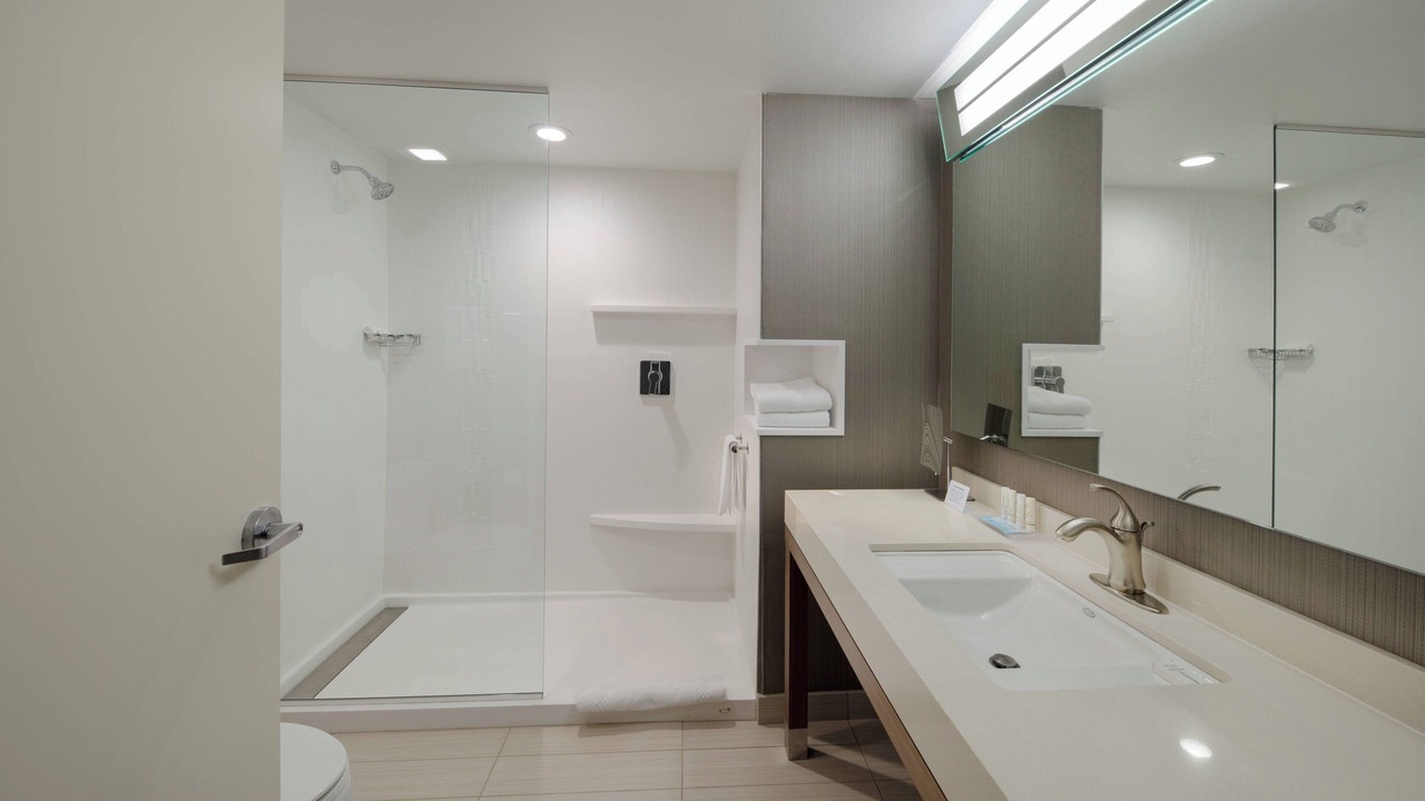 Photo of Bathroom in Russellville