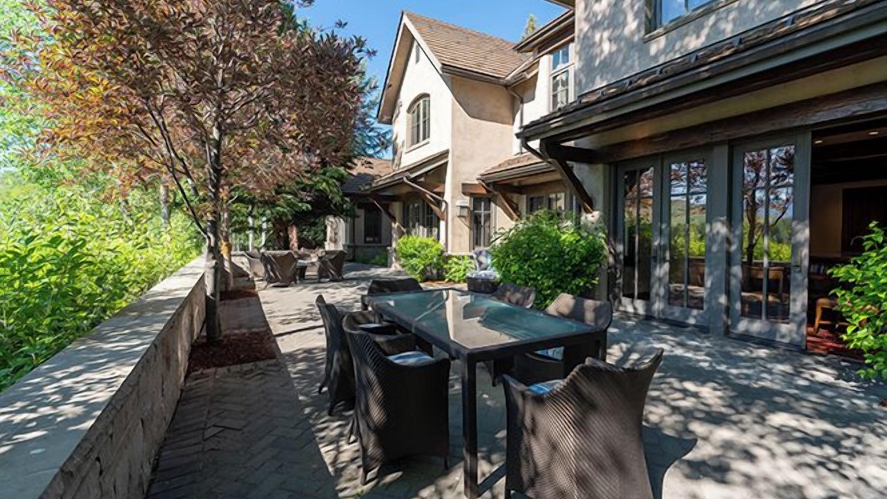 Photo of Patio Balcony in Elkhorn
