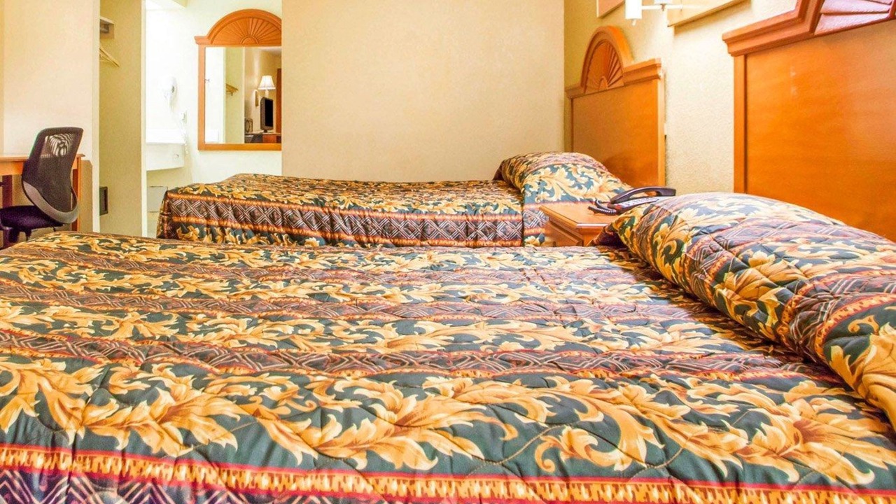 Photo of Bedroom in Mount Laurel