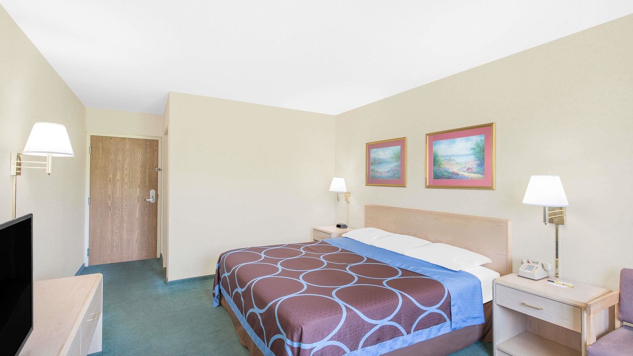 Photo of Bedroom in Canandaigua