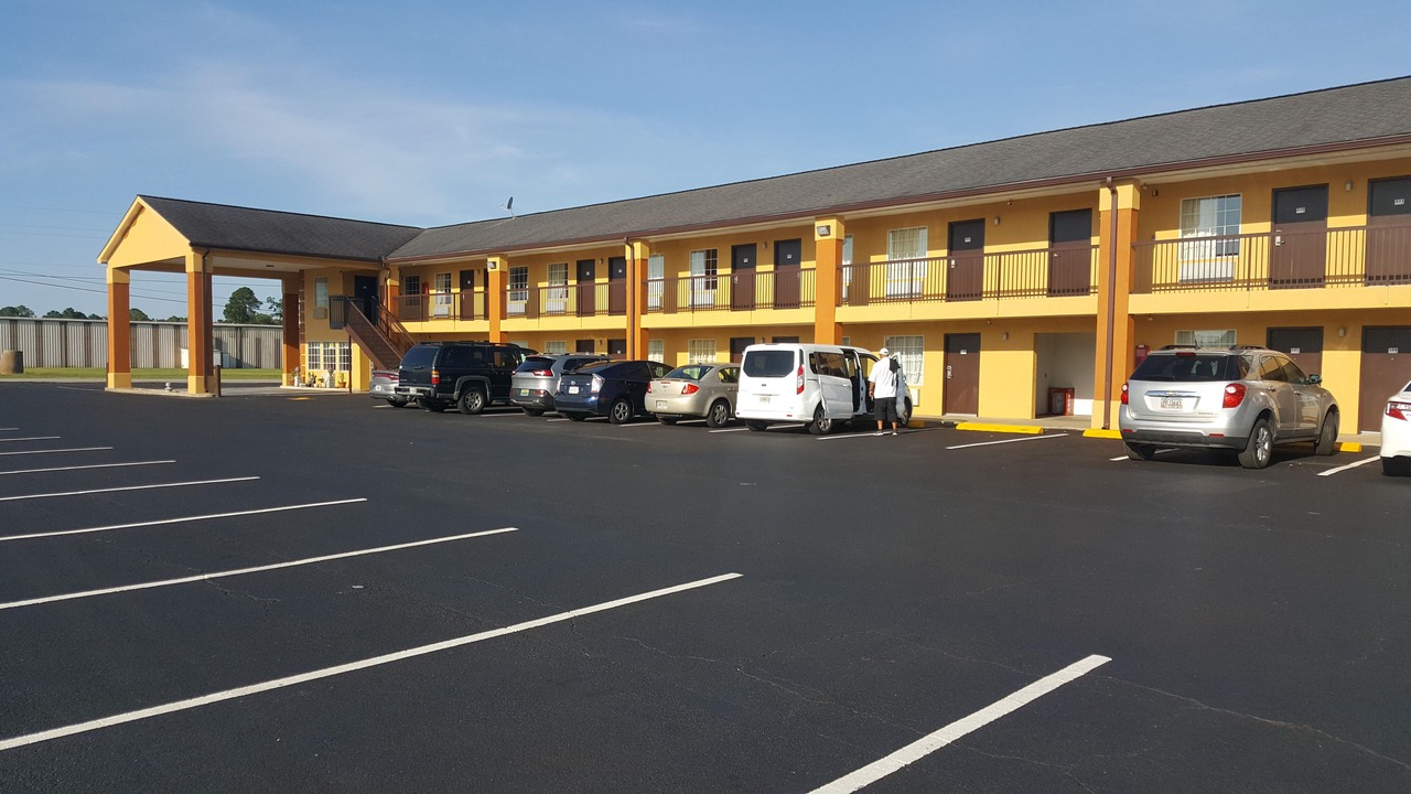 Photo of Outdoor in Pelham