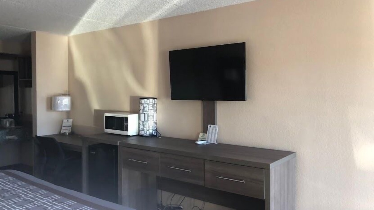 Photo of Bedroom in Gallatin