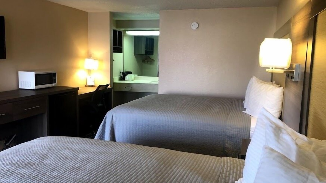 Photo of Bedroom in Gallatin