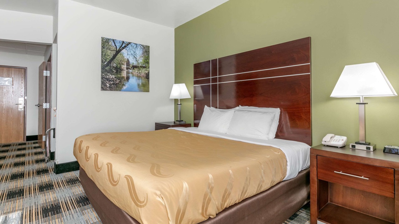 Photo of Bedroom in Cape Girardeau