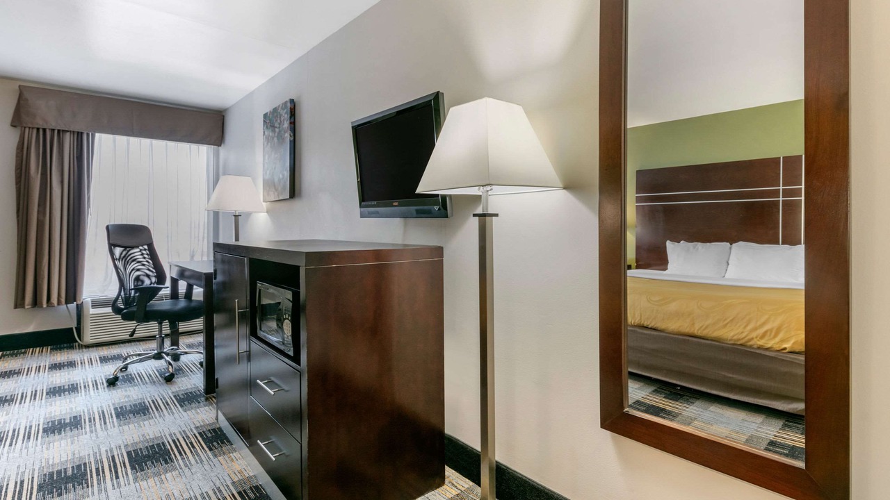 Photo of Bedroom in Cape Girardeau
