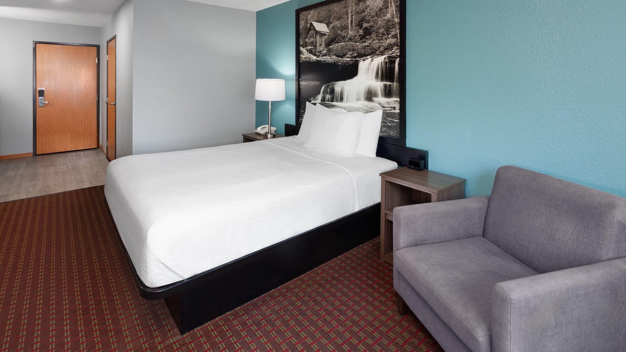 Photo of Others in McHenry