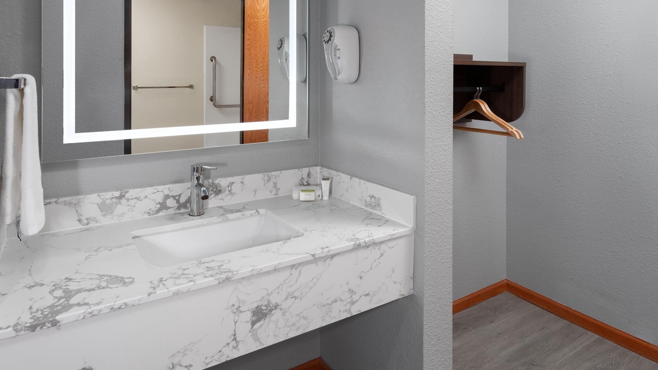 Photo of Others in McHenry