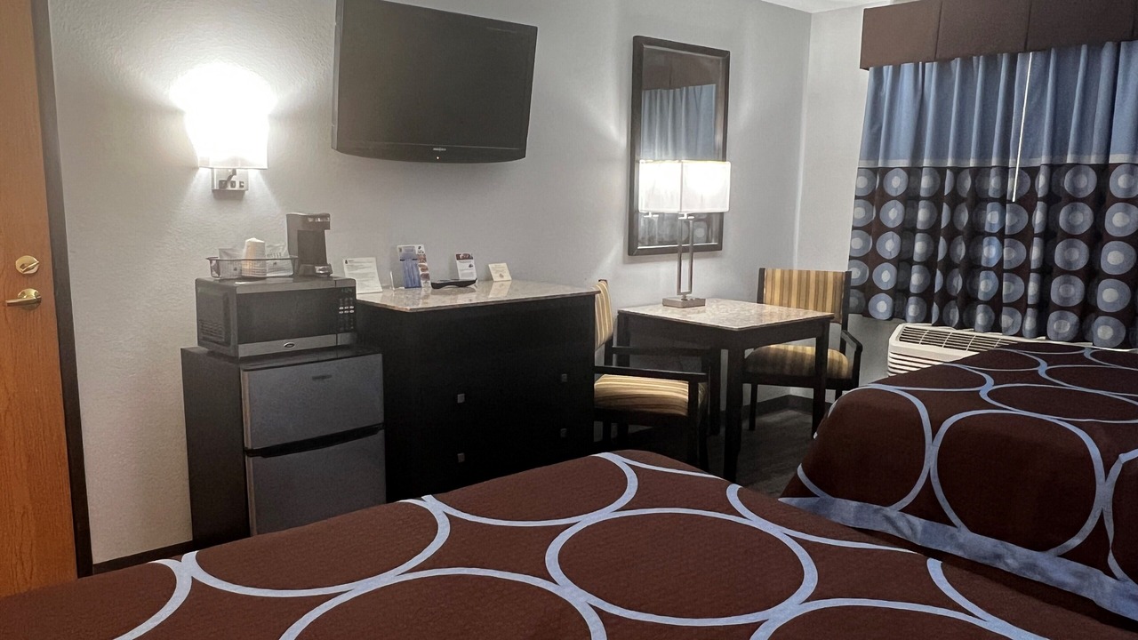 Photo of Bedroom in Cleveland