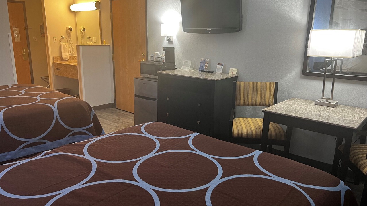 Photo of Bedroom in Cleveland