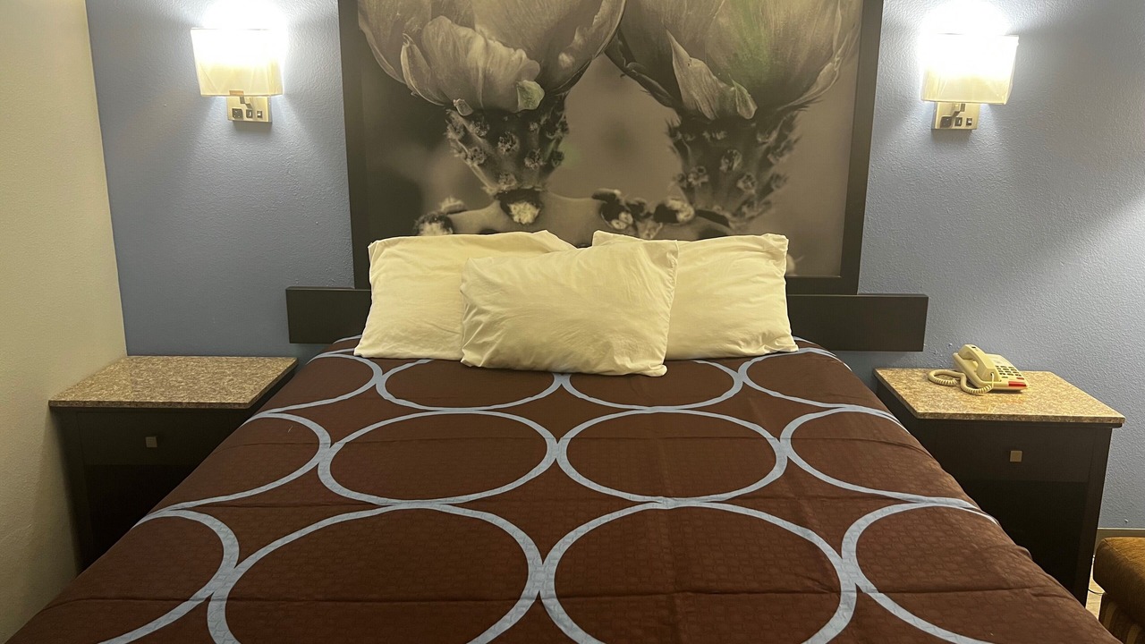 Photo of Bedroom in Cleveland