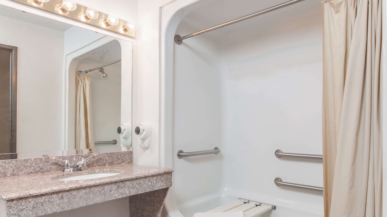 Photo of Bathroom in Cleveland