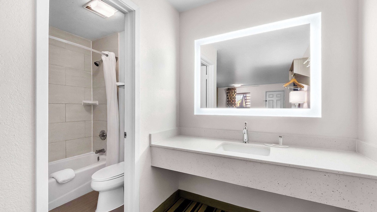 Photo of Bedroom in Pleasanton