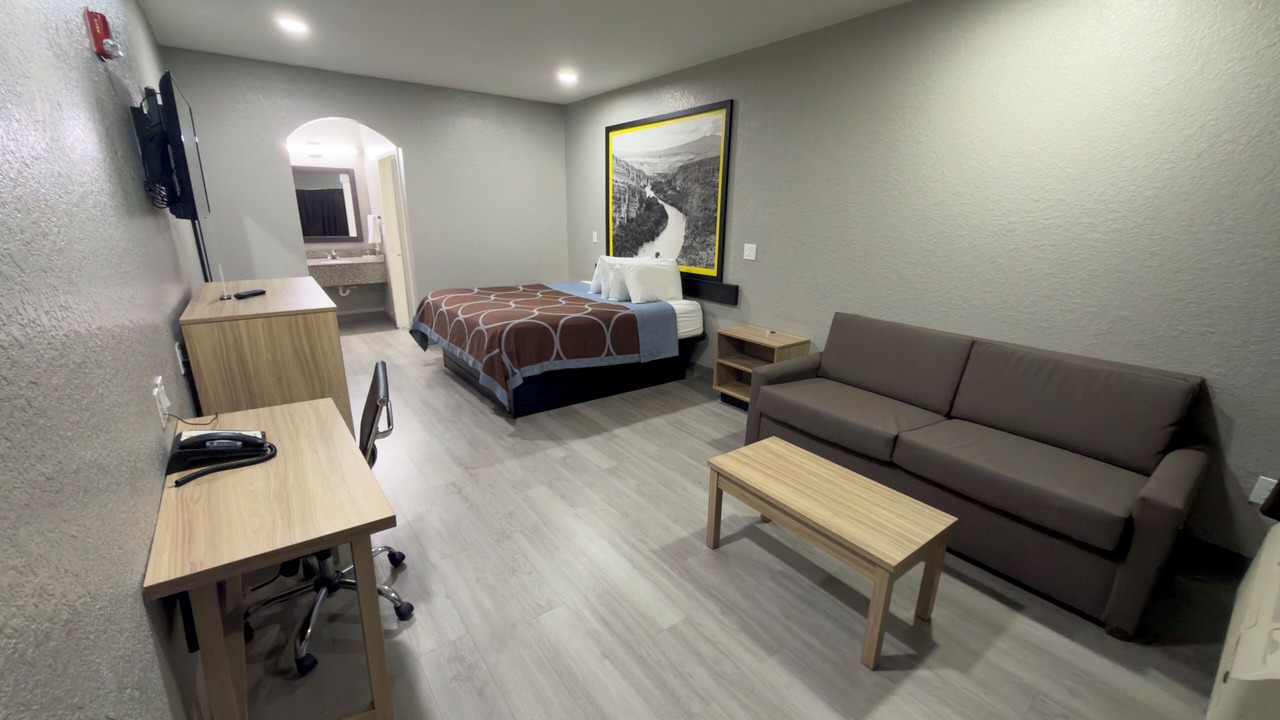 Photo of Bedroom in Brookhollow