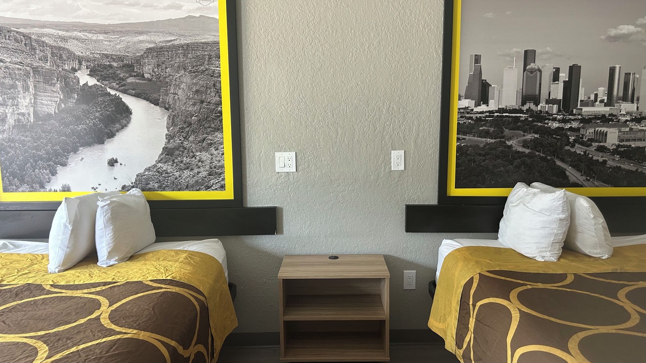Photo of Bedroom in Brookhollow