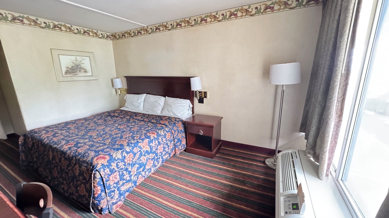 Photo of Bedroom in Dunmore