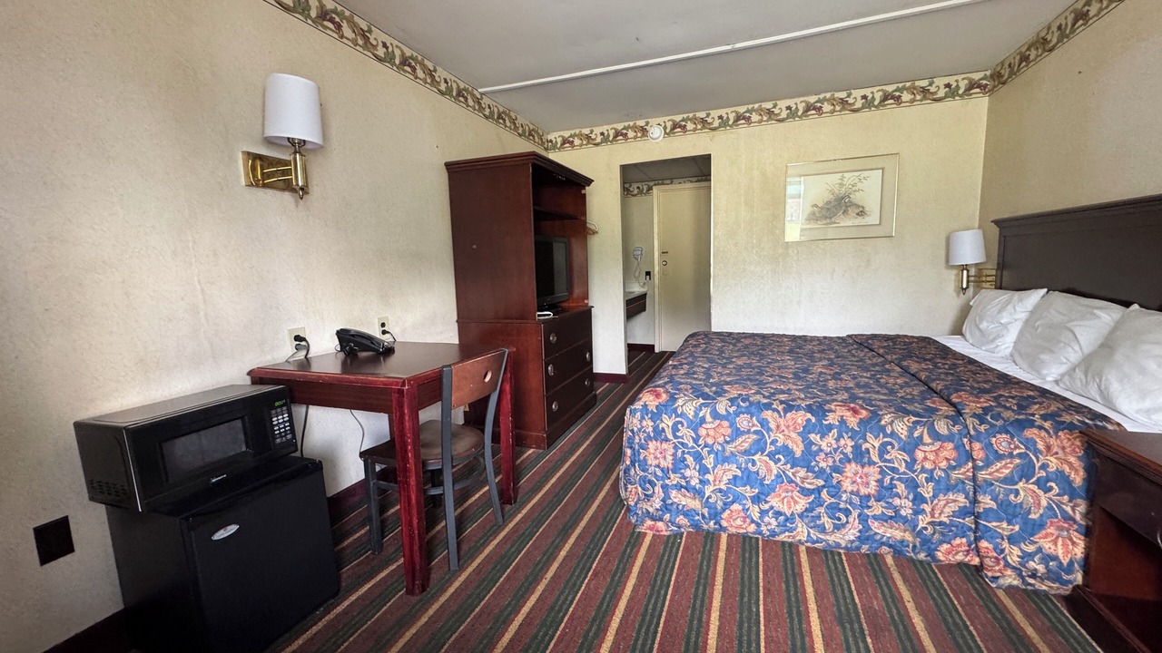 Photo of Bedroom in Dunmore