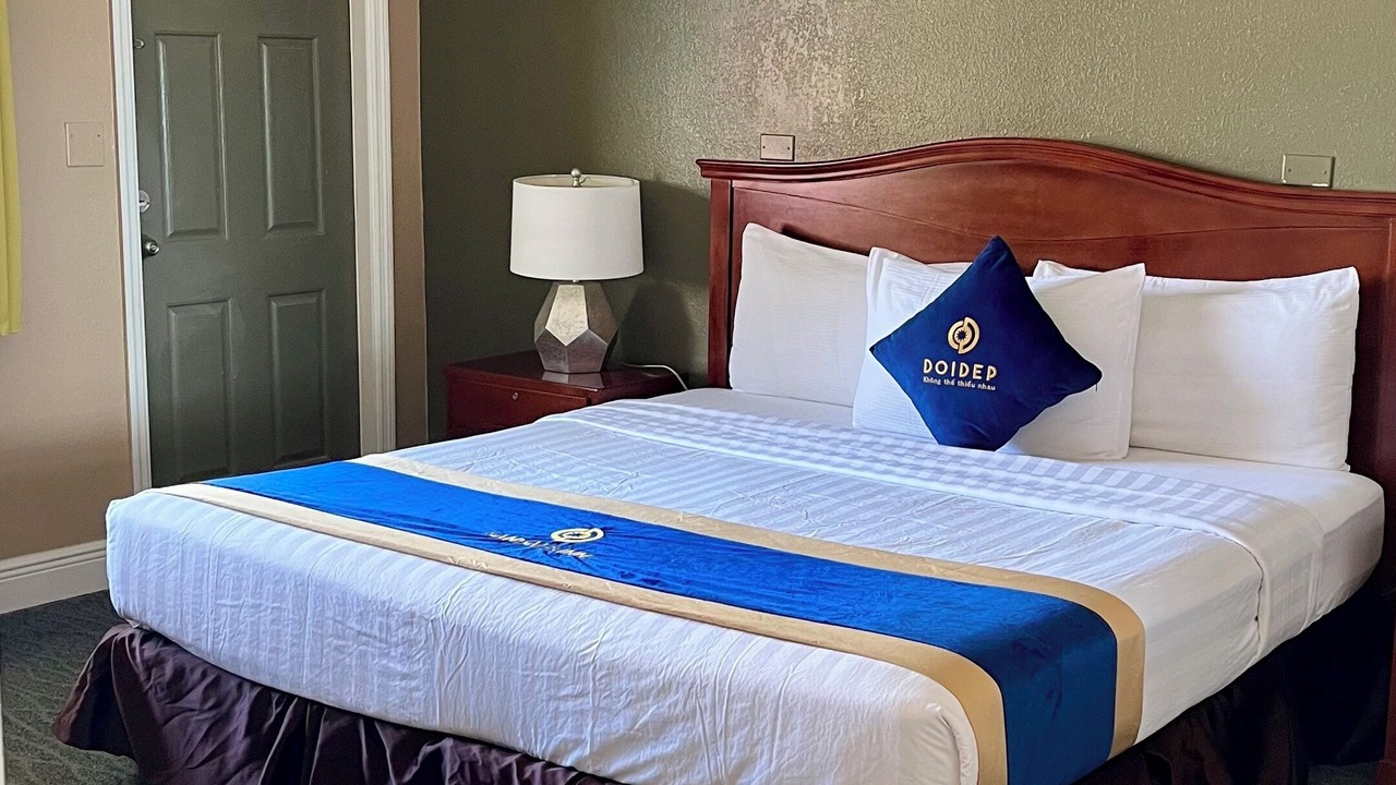 Photo of Others in Rogers Seabreeze