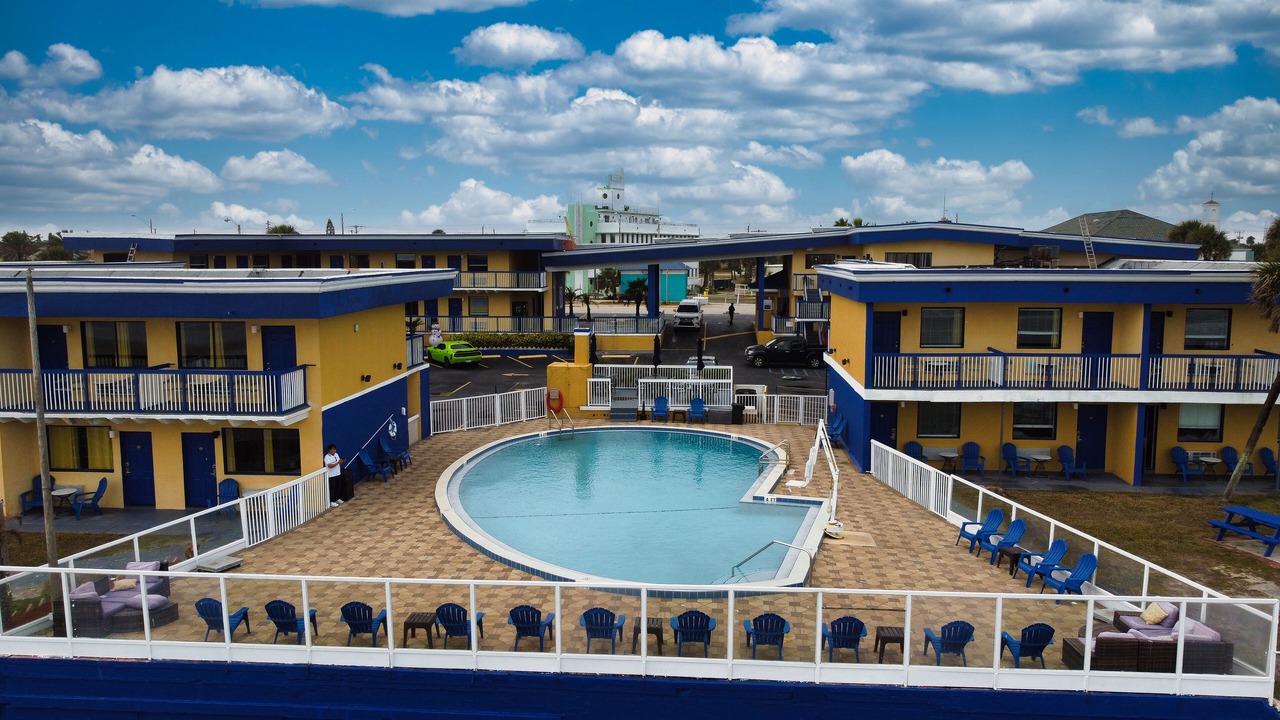 Photo of Patio Balcony in Rogers Seabreeze