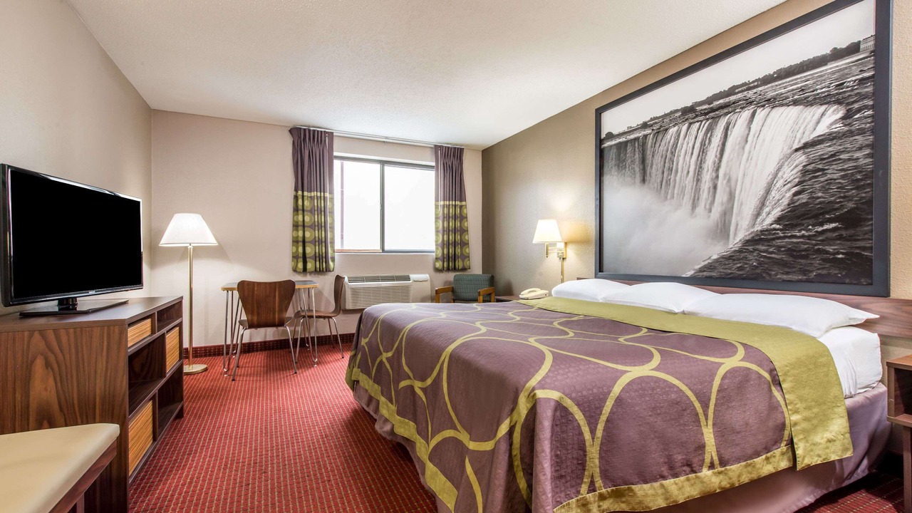 Photo of Bedroom in Niagara Falls