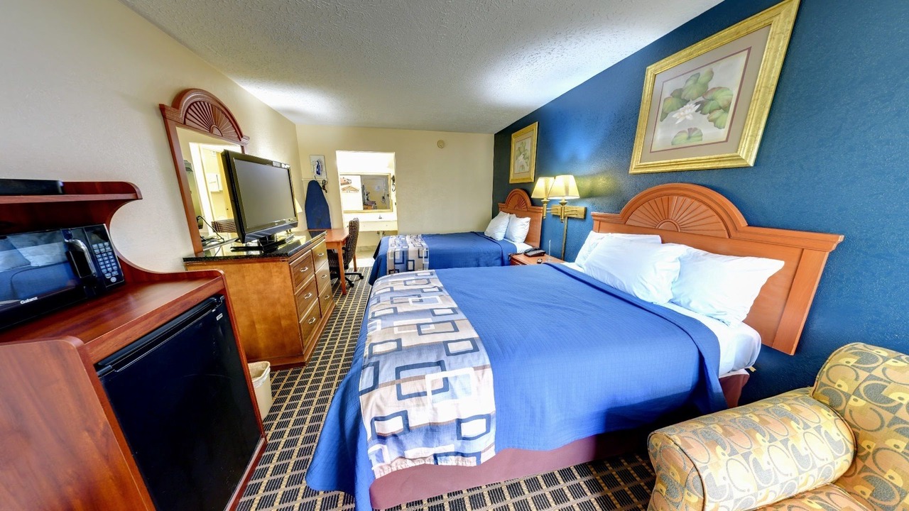 Photo of Bedroom in Dahlonega