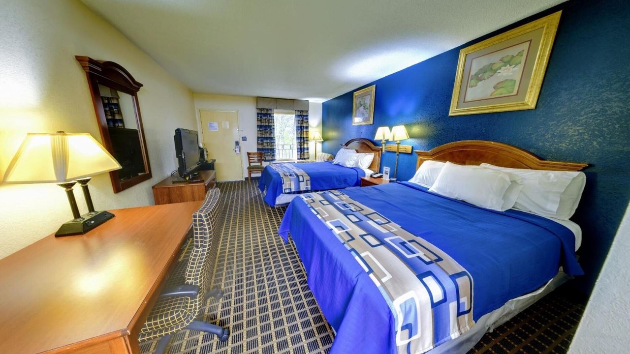 Photo of Others in Dahlonega