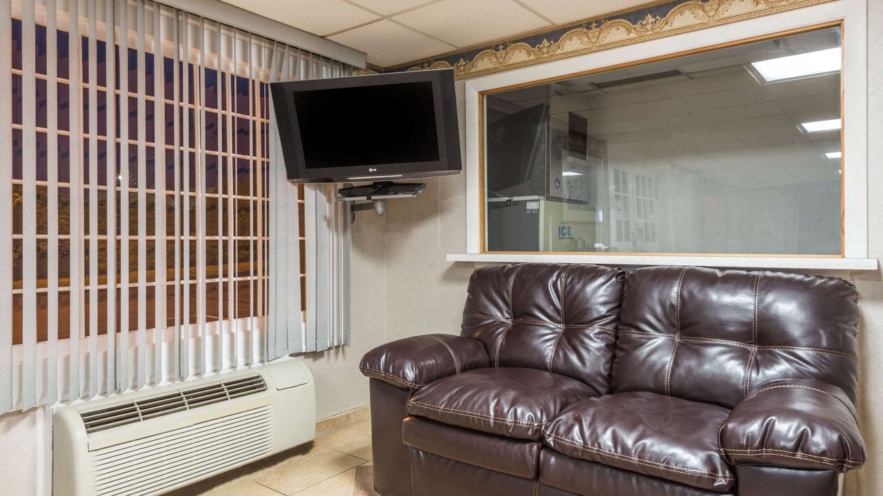 Photo of Others in Westbrook Center