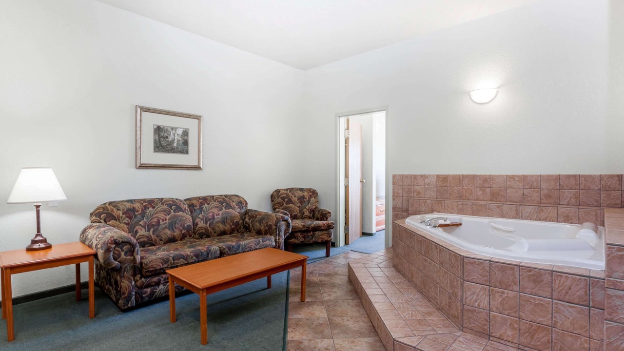 Photo of Bedroom in Dauphin