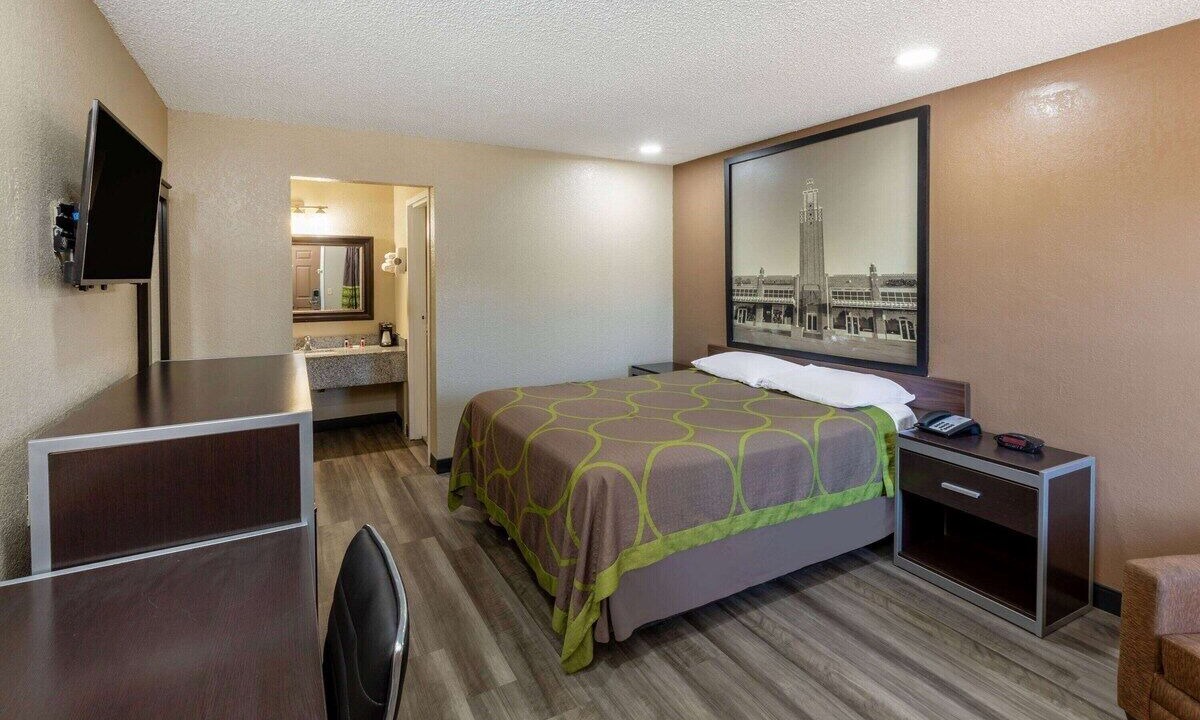 Photo of Bedroom in Tulsa