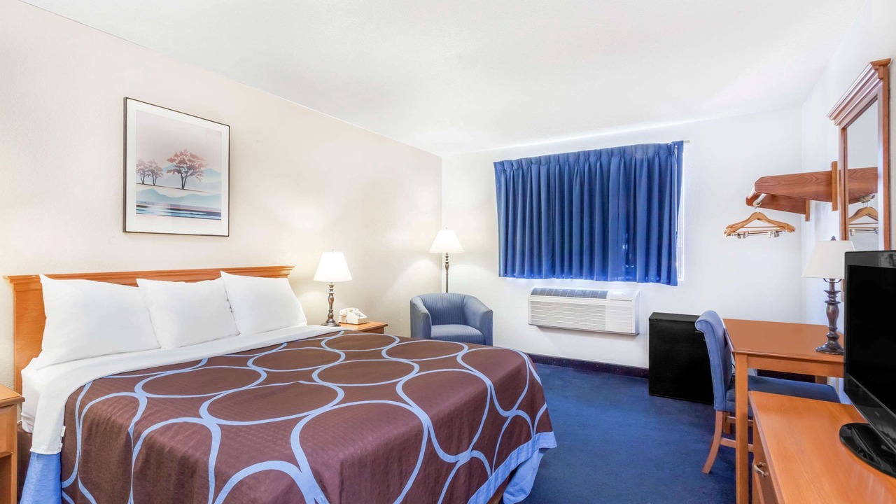 Photo of Bedroom in Montgomery