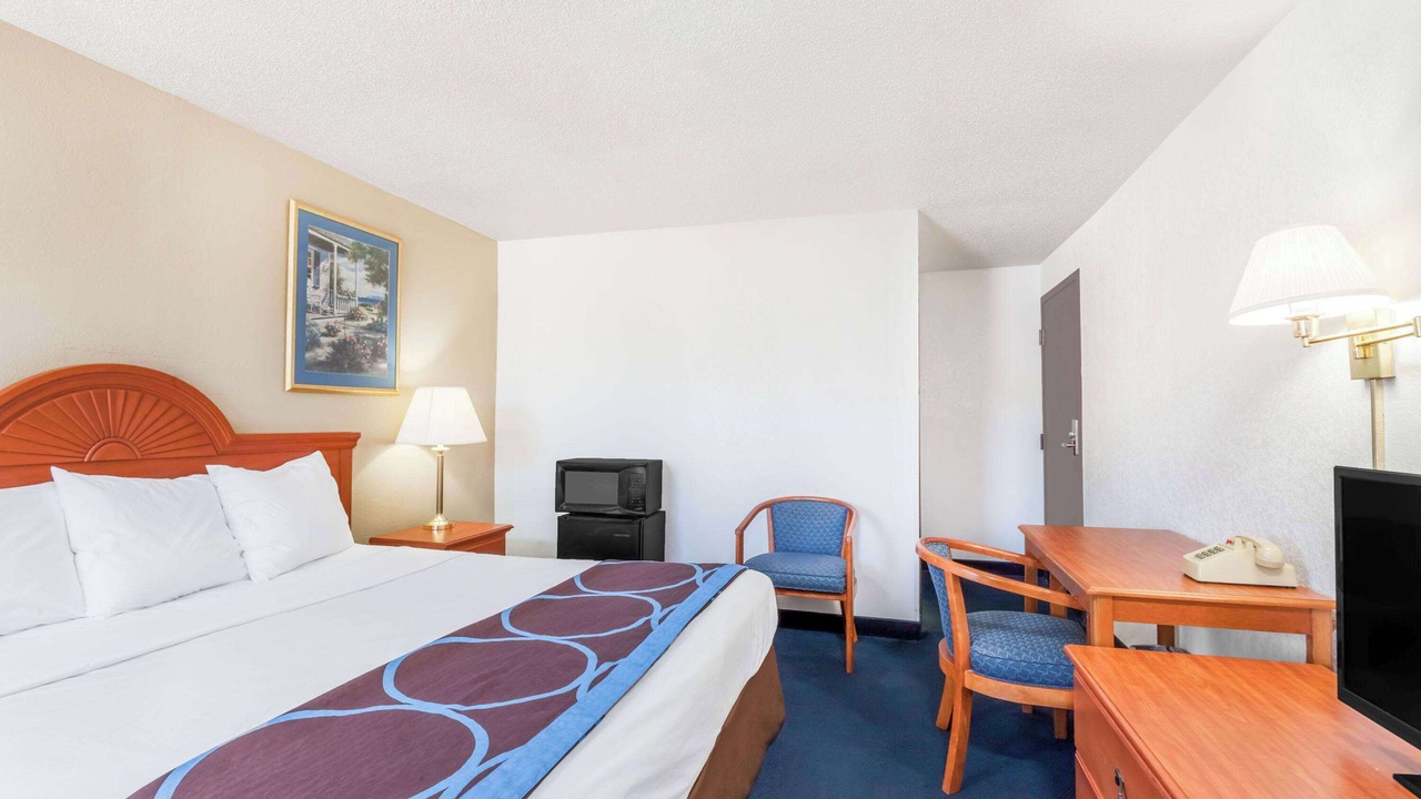 Photo of Bedroom in Montgomery