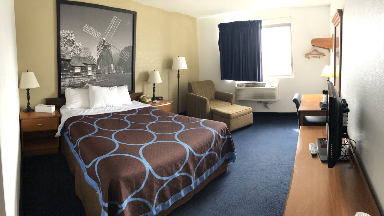 Photo of Bedroom in Montgomery